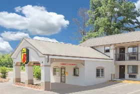 Photograph of Super 8, Idabel