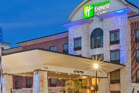 Photograph of Holiday Inn Express, Duncan