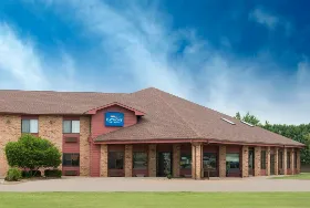 Photograph of Baymont by Wyndham, Enid