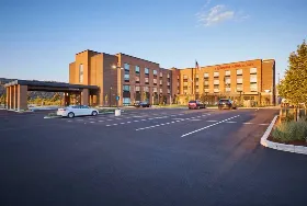 Photograph of Hampton Inn, Hood River