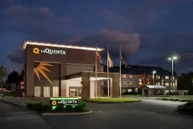 Photograph of La Quinta Inn & Suites, Springfield