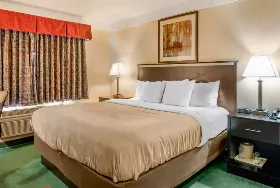 Photograph of Quality Inn, Bend