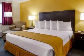 Photograph of Quality Inn, Springfield