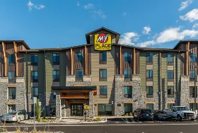 Photograph of My Place Hotel, Portland