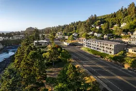 Photograph of Travelodge, Depoe Bay
