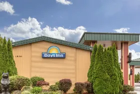 Photograph of Days Inn, Salem