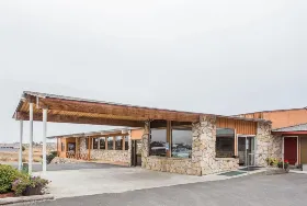 Photograph of Knights Inn, Boardman