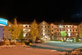 Photograph of Staybridge Suites Stroudsburg (East) Poconos, East Stroudsburg