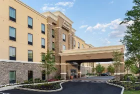 Photograph of Hampton Inn, North Wales