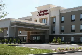Photograph of Hampton Inn, New Castle