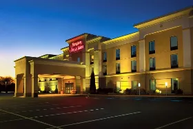 Photograph of Hampton Inn, Mill Hall