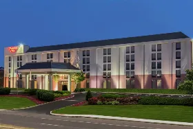 Photograph of Hampton Inn, Harrisburg