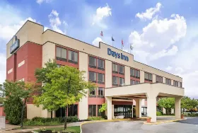 Photograph of Days Inn, Erie