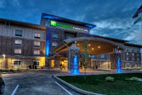 Photograph of Holiday Inn Express, Canonsburg