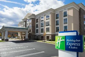 Photograph of Holiday Inn Express, Stroudsburg
