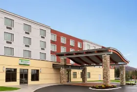 Photograph of Wyndham Garden State College, Boalsburg