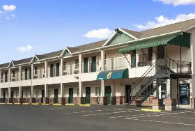 Photograph of Super 8, Mifflinville
