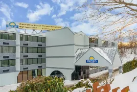 Photograph of Days Inn, Scranton