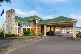 Photograph of Quality Inn, Bloomsburg