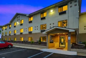 Photograph of Motel 6, Montoursville