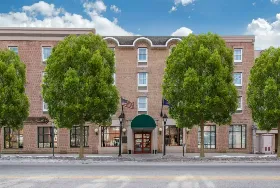 Photograph of Clarion Hotel & Suites, Shippensburg