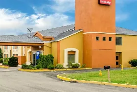 Photograph of Econo Lodge, Harrisburg