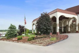 Photograph of Ramada by Wyndham, New Stanton