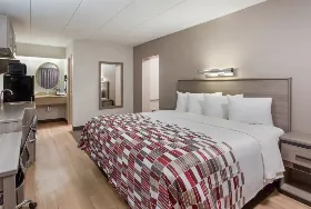 Photograph of Red Roof Inn Philadelphia - Trevose, Trevose