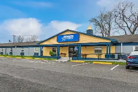 Photograph of Americas Best Value Inn, Carlisle