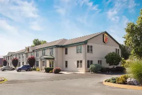 Photograph of Super 8, Harrisburg