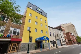 Photograph of Days Inn, Philadelphia
