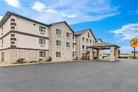 Photograph of Super 8, Uniontown