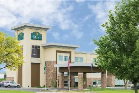 Photograph of La Quinta Inn & Suites, York