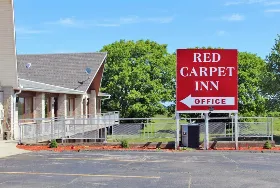 Photograph of Red Carpet Inn, North East