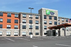 Photograph of Holiday Inn Express, Clarion