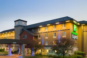 Photograph of Holiday Inn Express, Langhorne