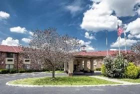 Photograph of Red Roof Inn & Suites, Hermitage