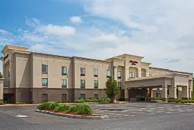 Photograph of Hampton Inn, Clearfield