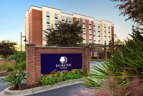 Photograph of DoubleTree by Hilton, Mt Pleasant