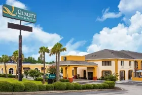 Photograph of Quality Inn, Orangeburg