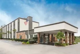 Photograph of Wyndham Garden Summerville, Summerville
