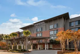 Photograph of Courtyard, Summerville