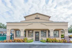 Photograph of Super 8, Santee