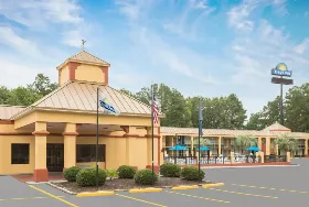 Photograph of Days Inn by Wyndham Orangeburg South, Orangeburg
