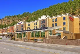 Photograph of SpringHill Suites, Deadwood