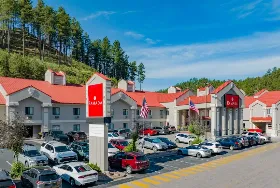 Photograph of Ramada by Wyndham, Keystone