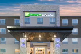 Photograph of Holiday Inn Express & Suites, Rapid City