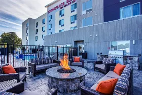 Photograph of TownePlace Suites, Oak Ridge