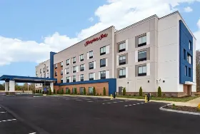 Photograph of Hampton Inn, Pleasant View