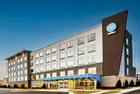 Photograph of Tru by Hilton, Franklin